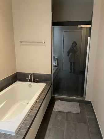 $2,400 | 700 12th Avenue South, Unit 903, Nashville, TN 37203