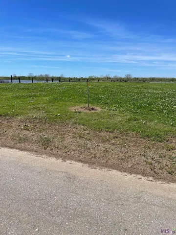 $149,000 | 2168 Hwy 55 (batture) Montegut La, Montegut, LA 70377