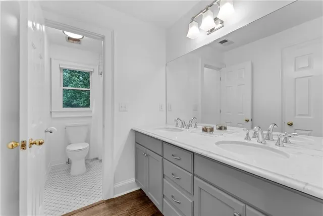 $955,000 | 411 Chelsea Circle Northeast, Atlanta, GA 30307