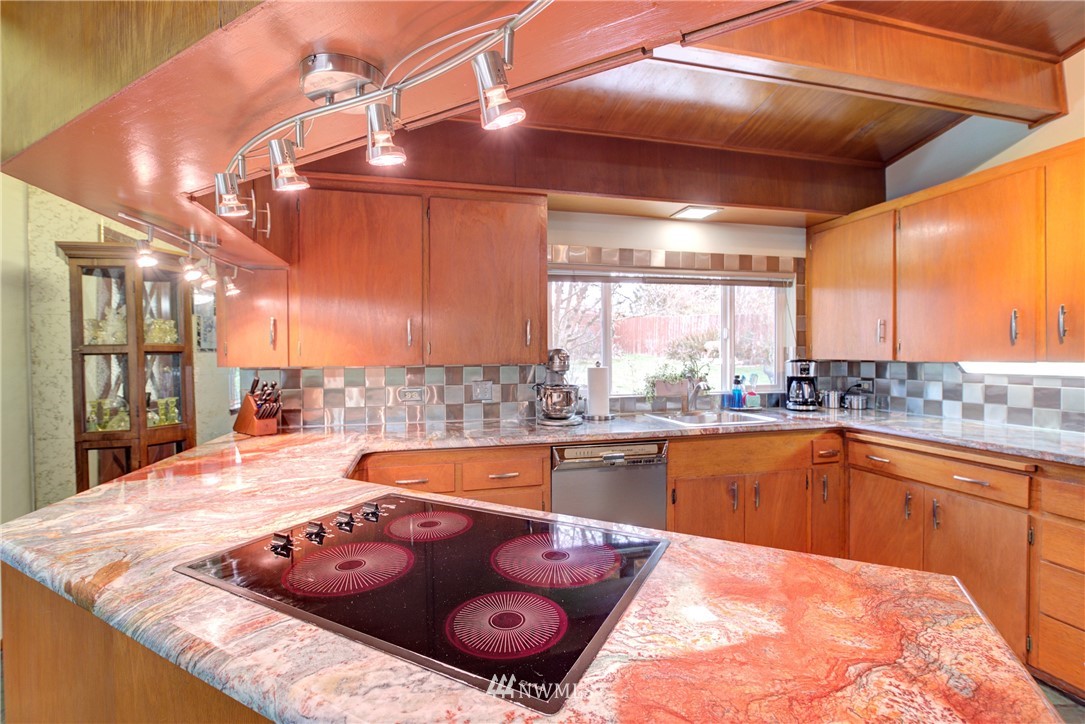 109 243rd Place Southeast Bothell, WA 98021 - Photo 12 of 25