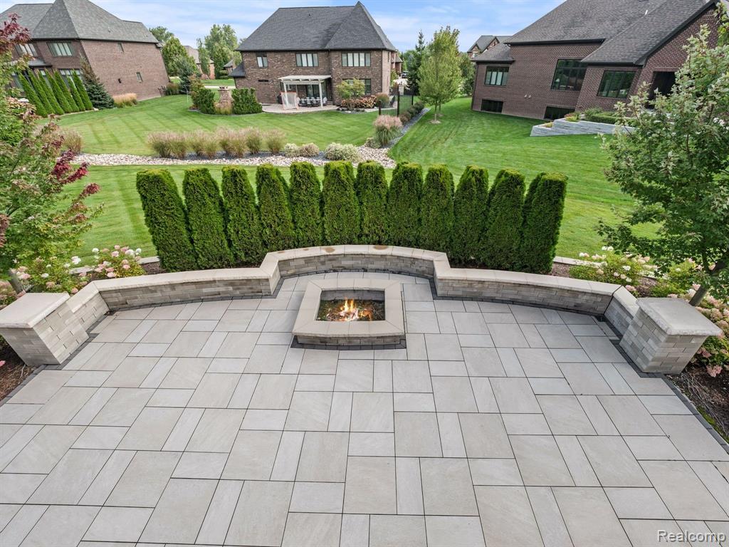 632 Wellington Circle Rochester Hills, MI 48309 - Photo 10 of 40
