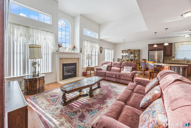 $369,900 | 39 Phillips Farm Road, Unit 39, East Hartford, CT 06118