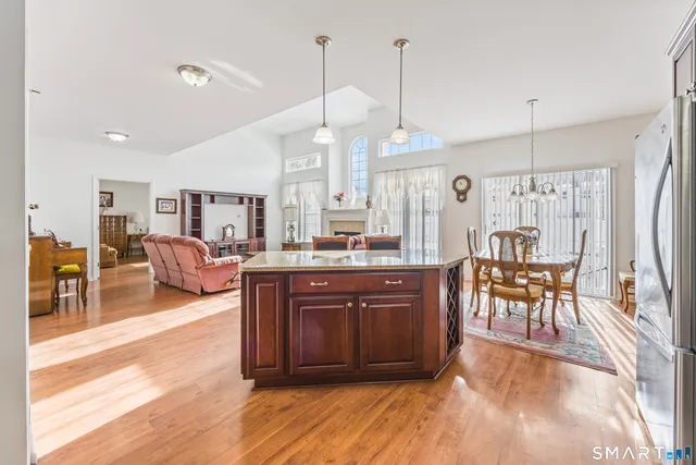 $369,900 | 39 Phillips Farm Road, Unit 39, East Hartford, CT 06118