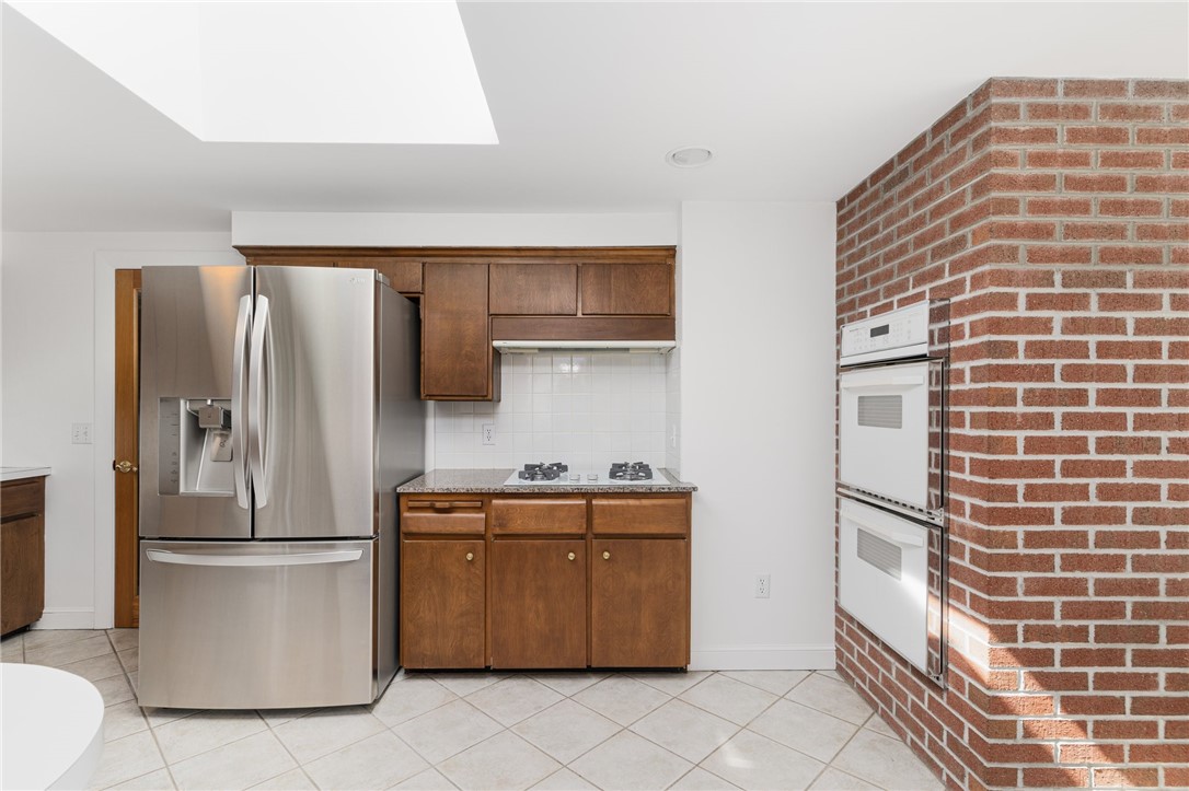132 Timberline Road Warwick, RI 02886 - Photo 4 of 37