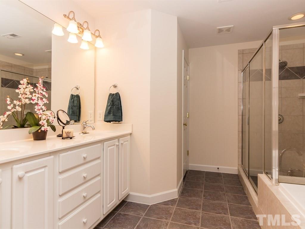 201 Manor Ridge Road Carrboro, NC 27510 - Photo 17 of 25