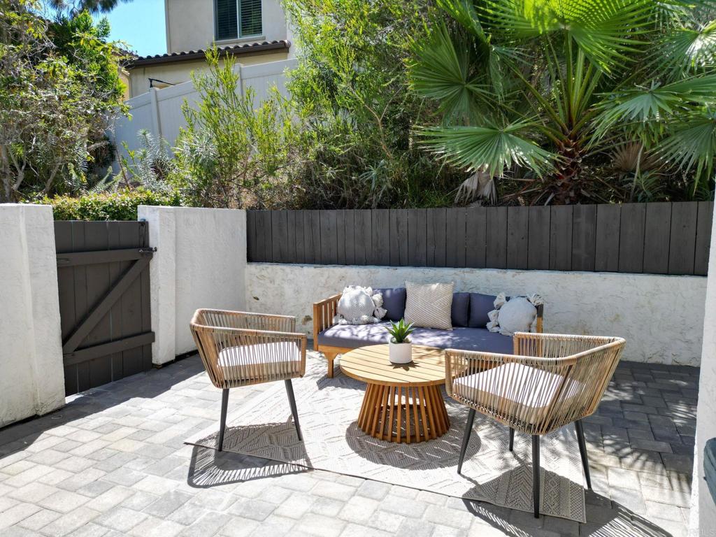 191 Bronze Way Vista, CA 92083 - Photo 25 of 32