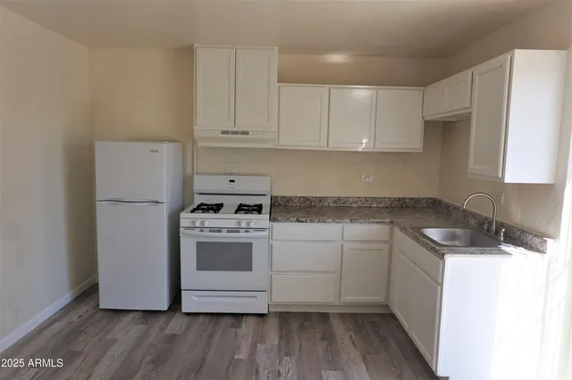 $575,000 | 216 North Canyon Drive, Sierra Vista, AZ 85635