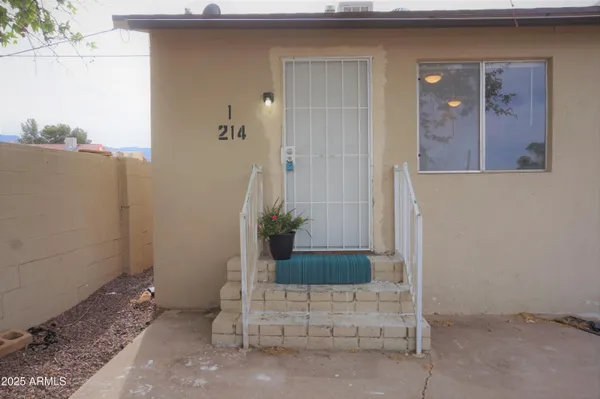 $575,000 | 216 North Canyon Drive, Sierra Vista, AZ 85635