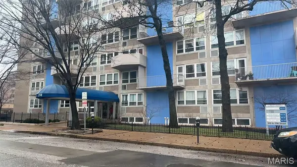 $39,900 | 210 North 17th Street, Unit 1110, St. Louis, MO 63103