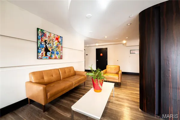 $39,900 | 210 North 17th Street, Unit 1110, St. Louis, MO 63103