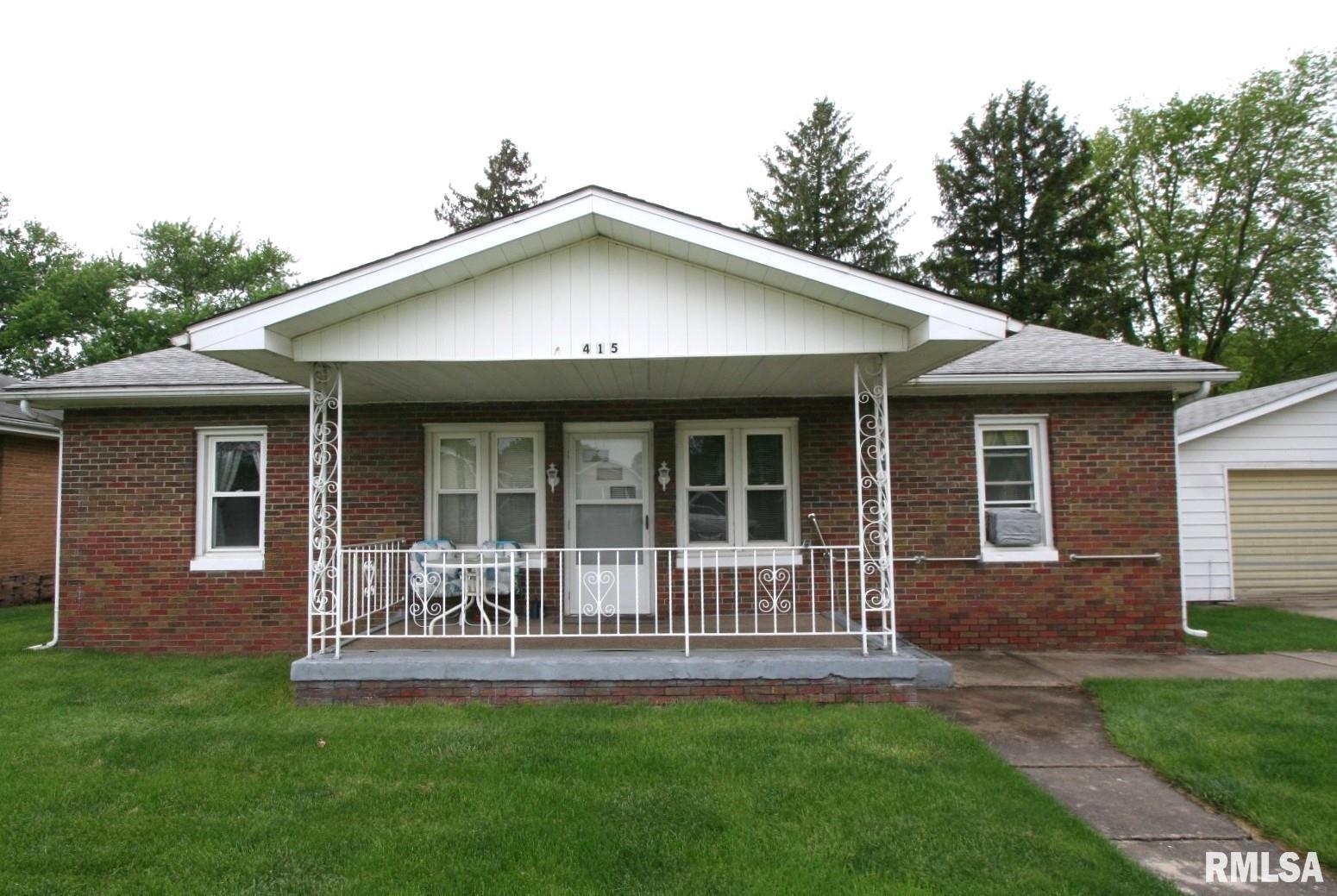 415 South Minier Avenue Minier, IL 61759 - Photo 1 of 16