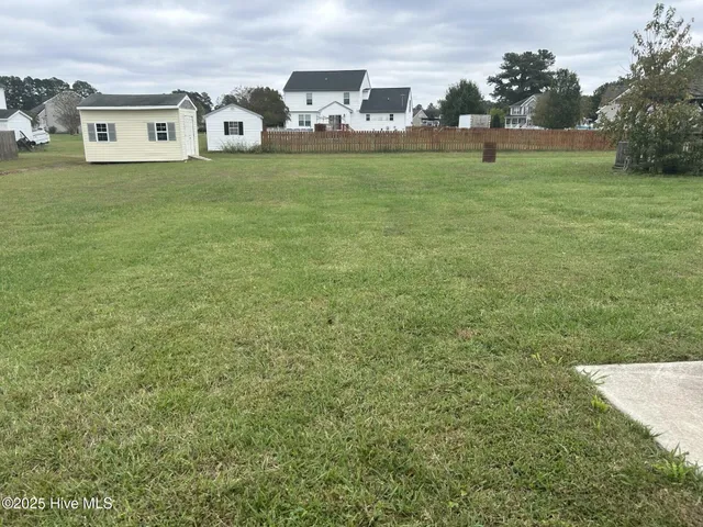 $2,600 | 303 Queenswood Boulevard, Elizabeth City, NC 27909