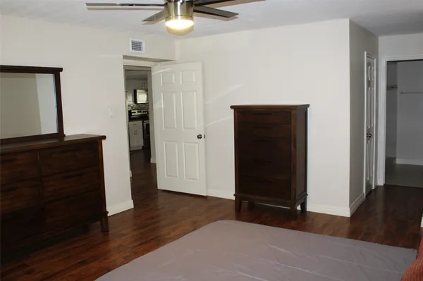 $169,500 | 14555 Wunderlich Drive, Unit 3108, Houston, TX 77069