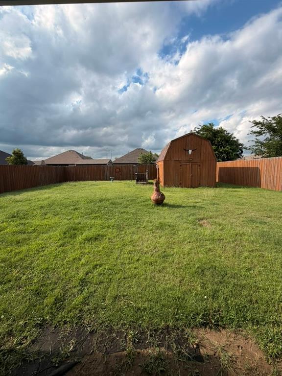 1012 Porter Place Sanger, TX 76266 - Photo 5 of 15