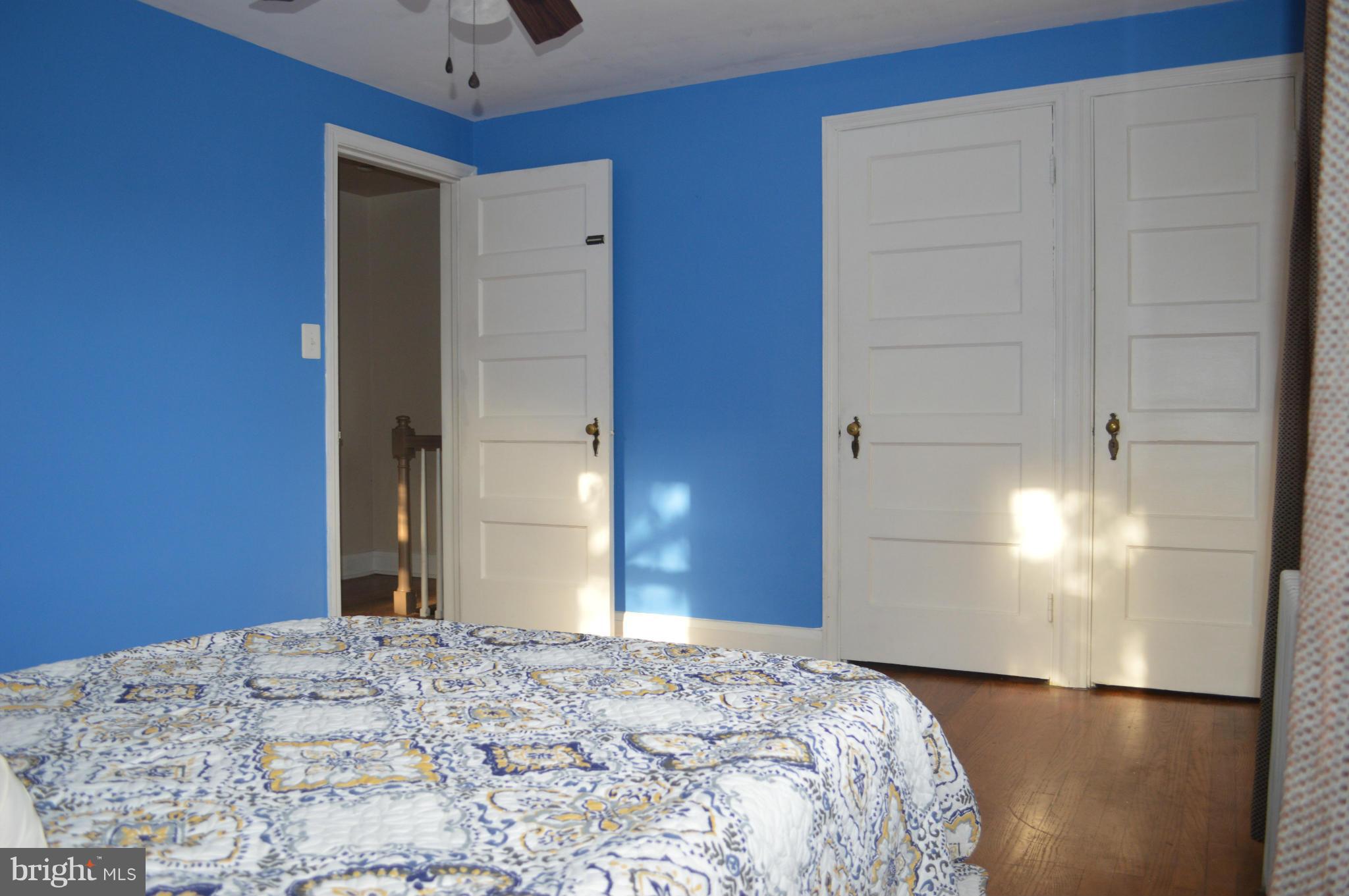 746 Charing Cross Road Baltimore, MD 21229 - Photo 13 of 30 a bedroom with a bed and a dresser