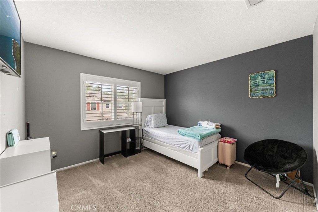 4065 Garvey Way Riverside, CA 92501 - Photo 22 of 43