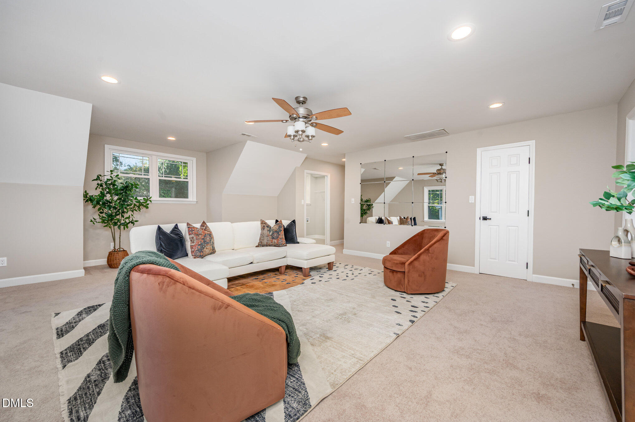 6504 Jade Tree Lane Raleigh, NC 27615 - Photo 18 of 28 022_file_310