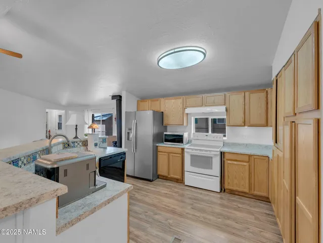 $340,000 | 17140 Redwood Drive, Munds Park, AZ 86017