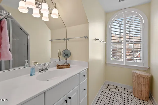 $2,700,000 | 417 Westbury Drive, Chapel Hill, NC 27516