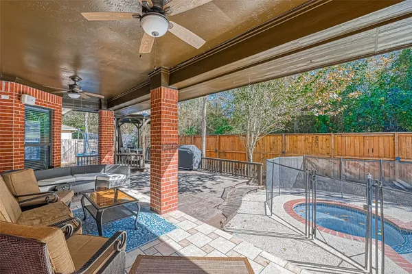 $4,100 | 11 Gabled Pines Place, The Woodlands, TX 77382