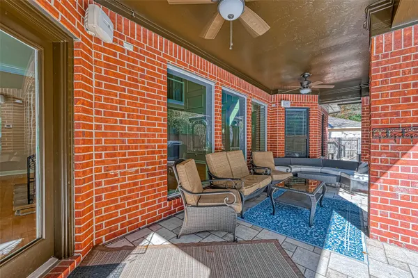 $4,100 | 11 Gabled Pines Place, The Woodlands, TX 77382