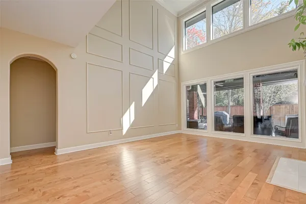 $4,100 | 11 Gabled Pines Place, The Woodlands, TX 77382