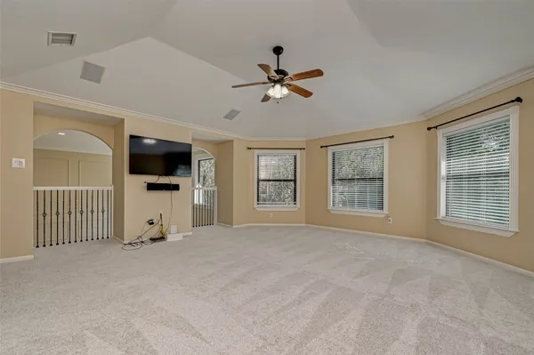 $4,100 | 11 Gabled Pines Place, The Woodlands, TX 77382