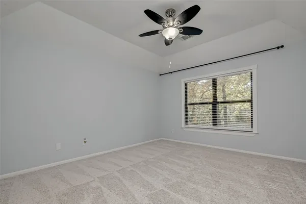 $4,100 | 11 Gabled Pines Place, The Woodlands, TX 77382