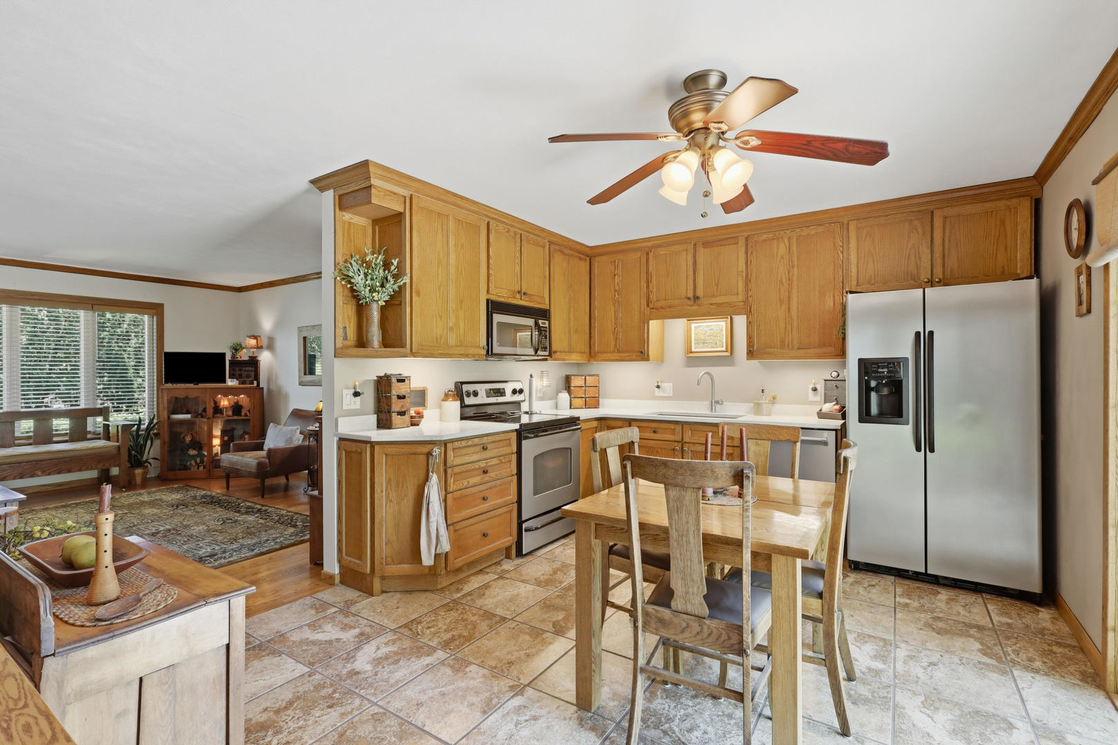 6205 West Kimberly Road Davenport, IA 52806 - Photo 10 of 39