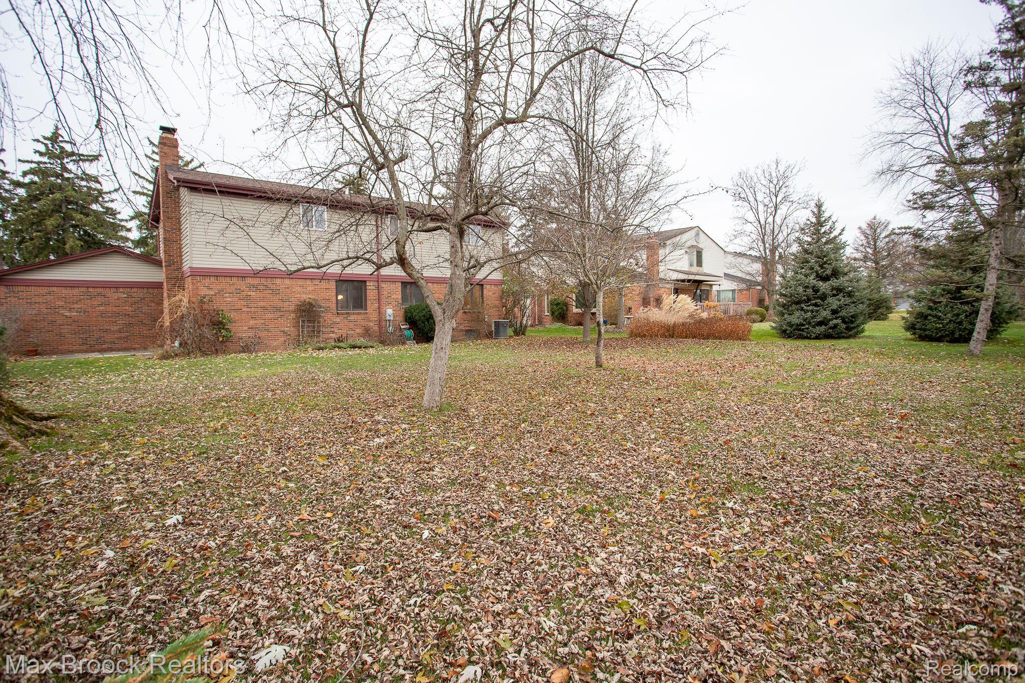 821 Hampton Circle Rochester, MI 48307 - Photo 55 of 60 Gallery Image 55