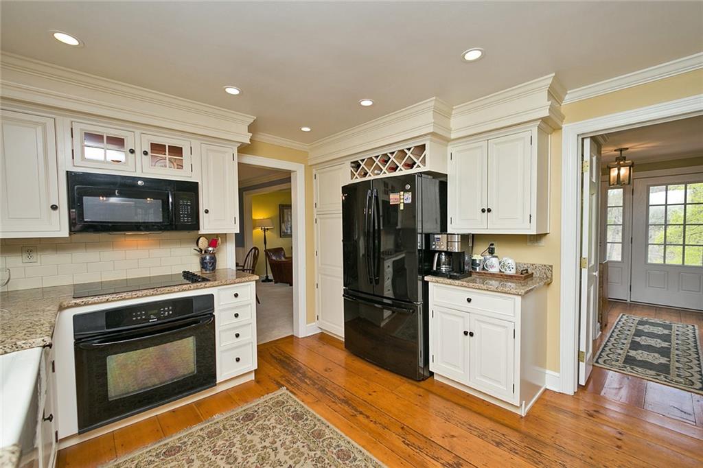 4008 Remaley Road Murrysville, PA 15668 - Photo 9 of 23 Gallery Image 9