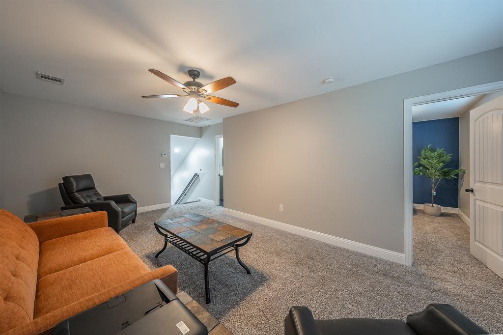 117 Rock Salt Drive Springtown, TX 76082 - Photo 30 of 38