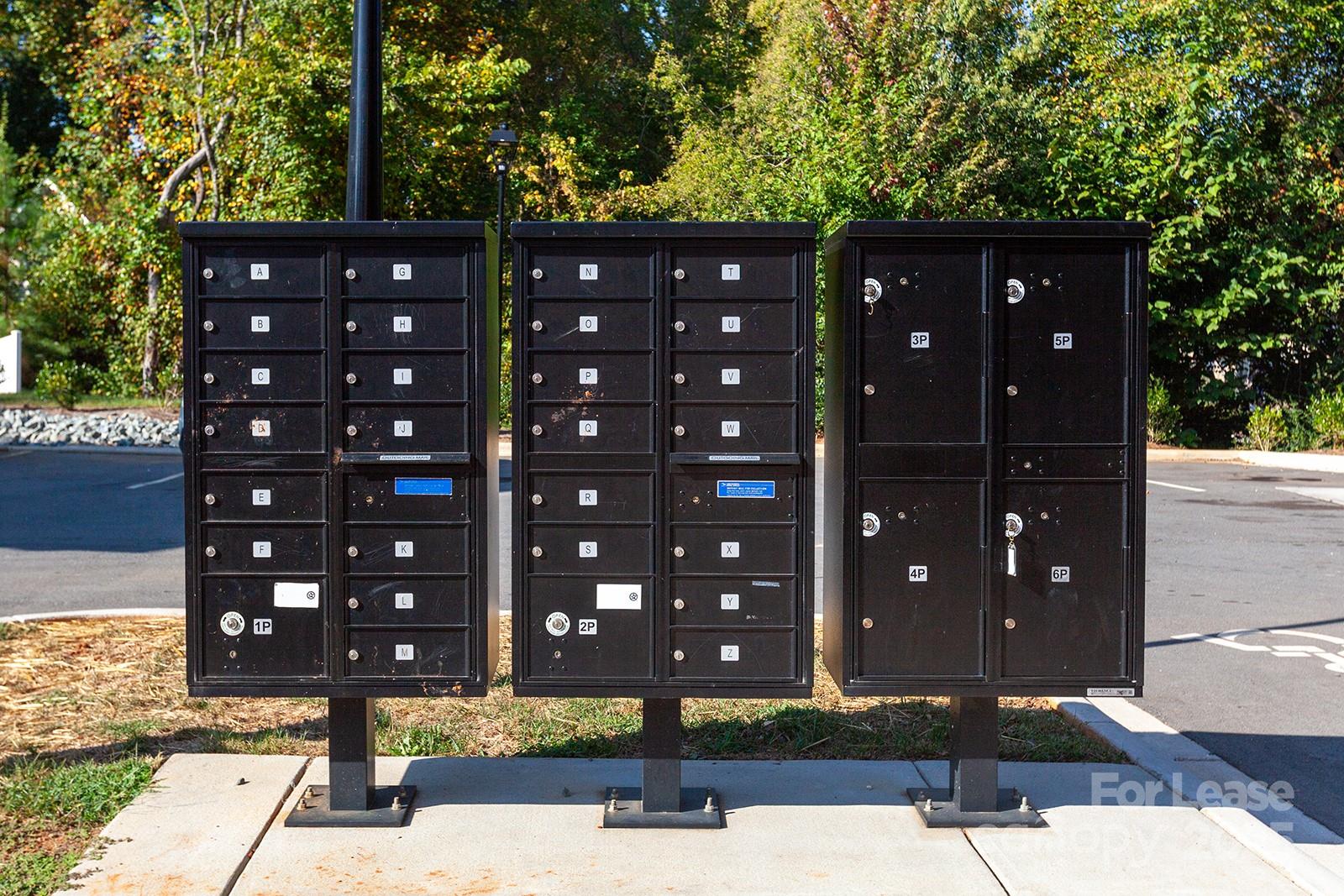 2525 Oakdale Road Charlotte, NC 28216 - Photo 11 of 11