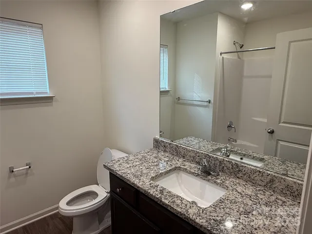 $1,395 | 2525 Oakdale Road, Charlotte, NC 28216