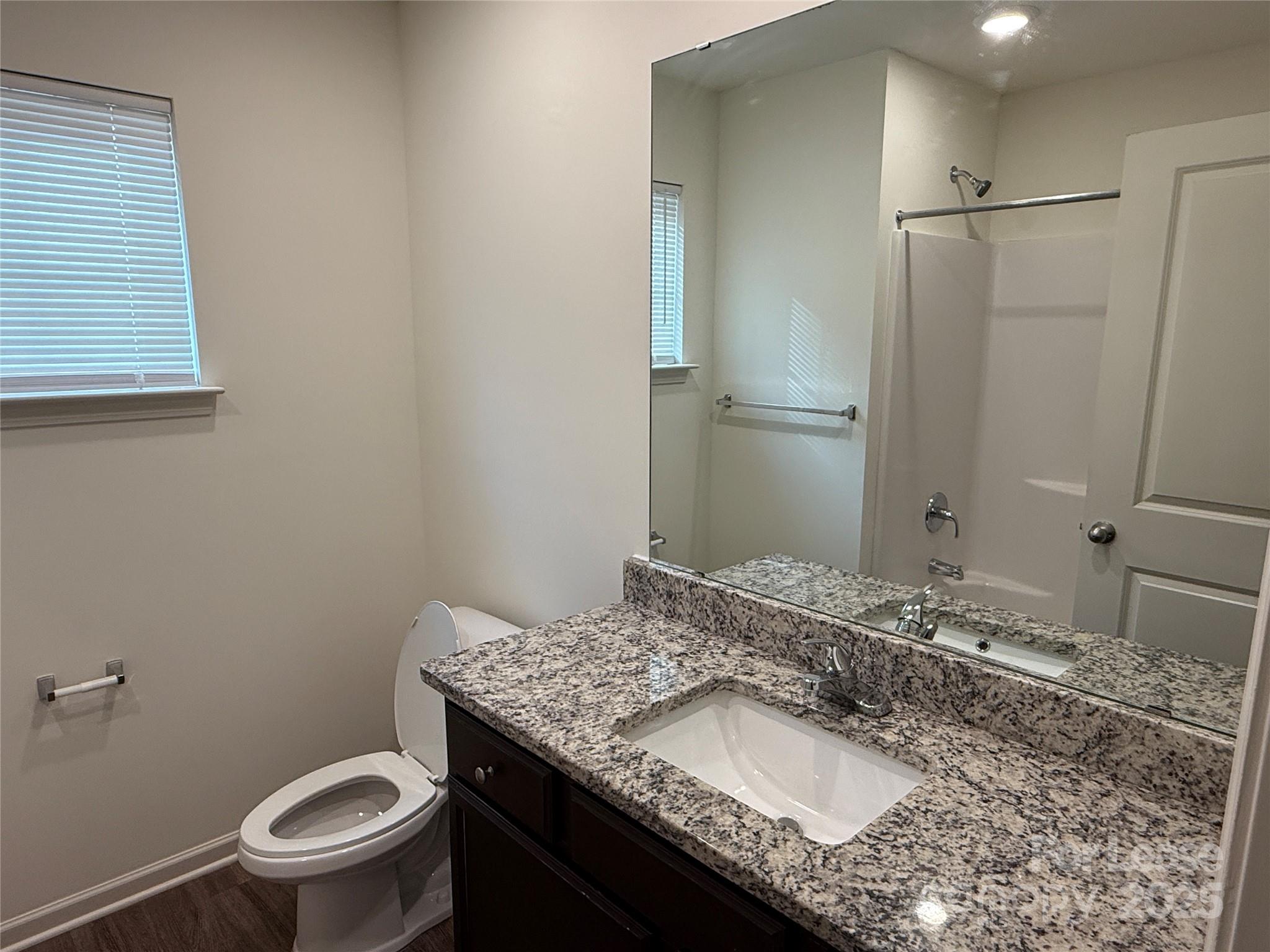 2525 Oakdale Road Charlotte, NC 28216 - Photo 9 of 11