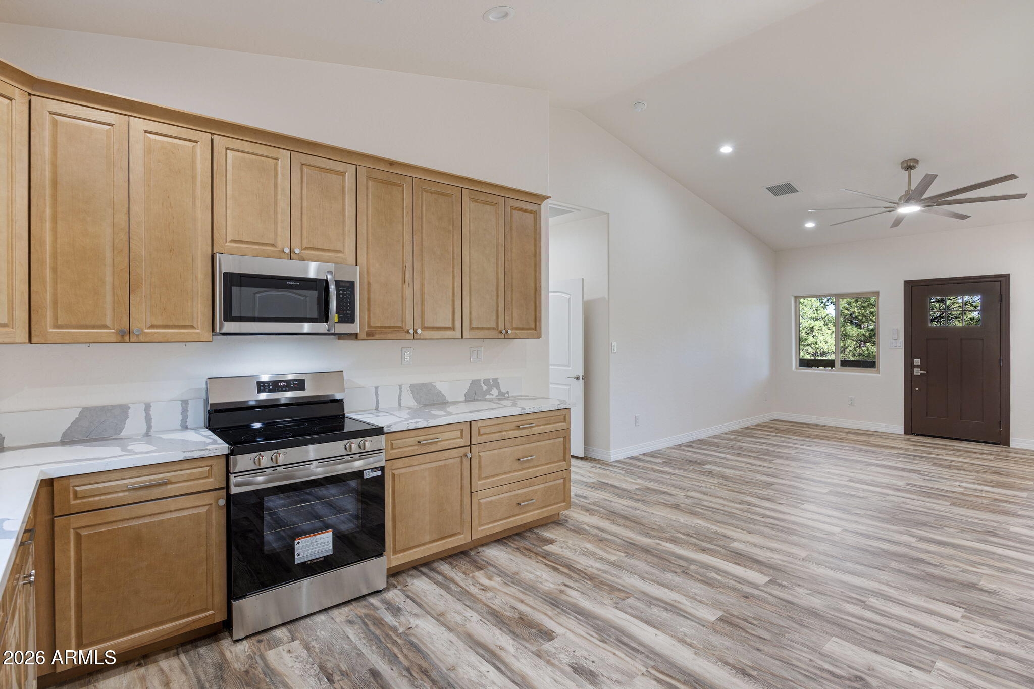 2273 Constellation Circle Overgaard, AZ 85933 - Photo 14 of 35