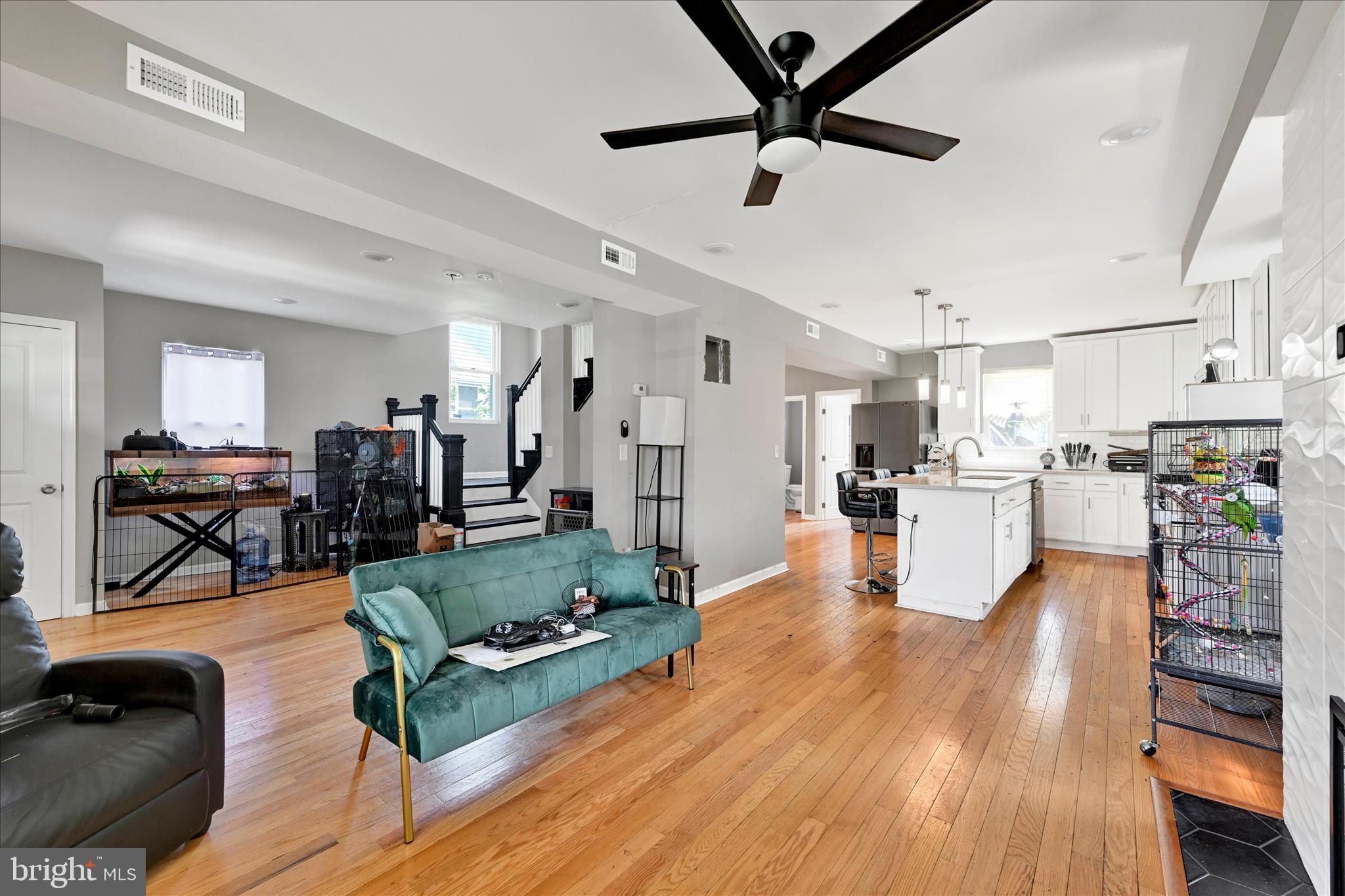 4409 Wentworth Road Baltimore, MD 21207 - Photo 7 of 31