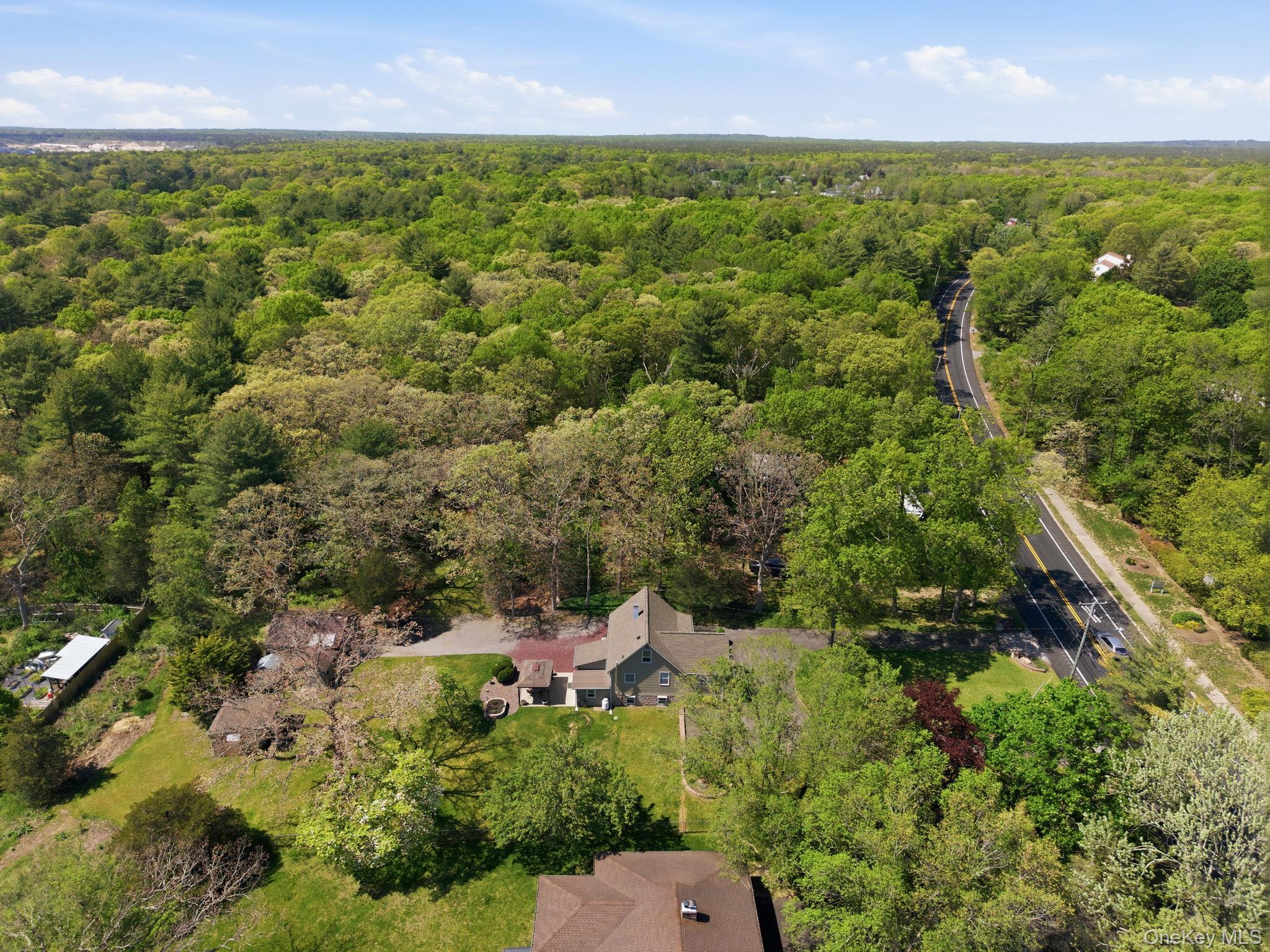 50 Rocky Point Road Middle Island, NY 11953 - Photo 7 of 28