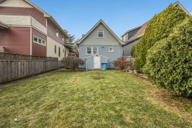 $295,000 | 208 Lathrop Avenue, Forest Park, IL 60130