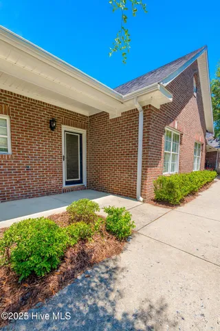 $1,500 | 248 Hibiscus Way, Wilmington, NC 28412