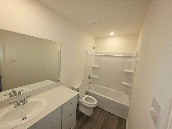 $2,800 | 2206 Pioneer Drive, Princeton, TX 75407