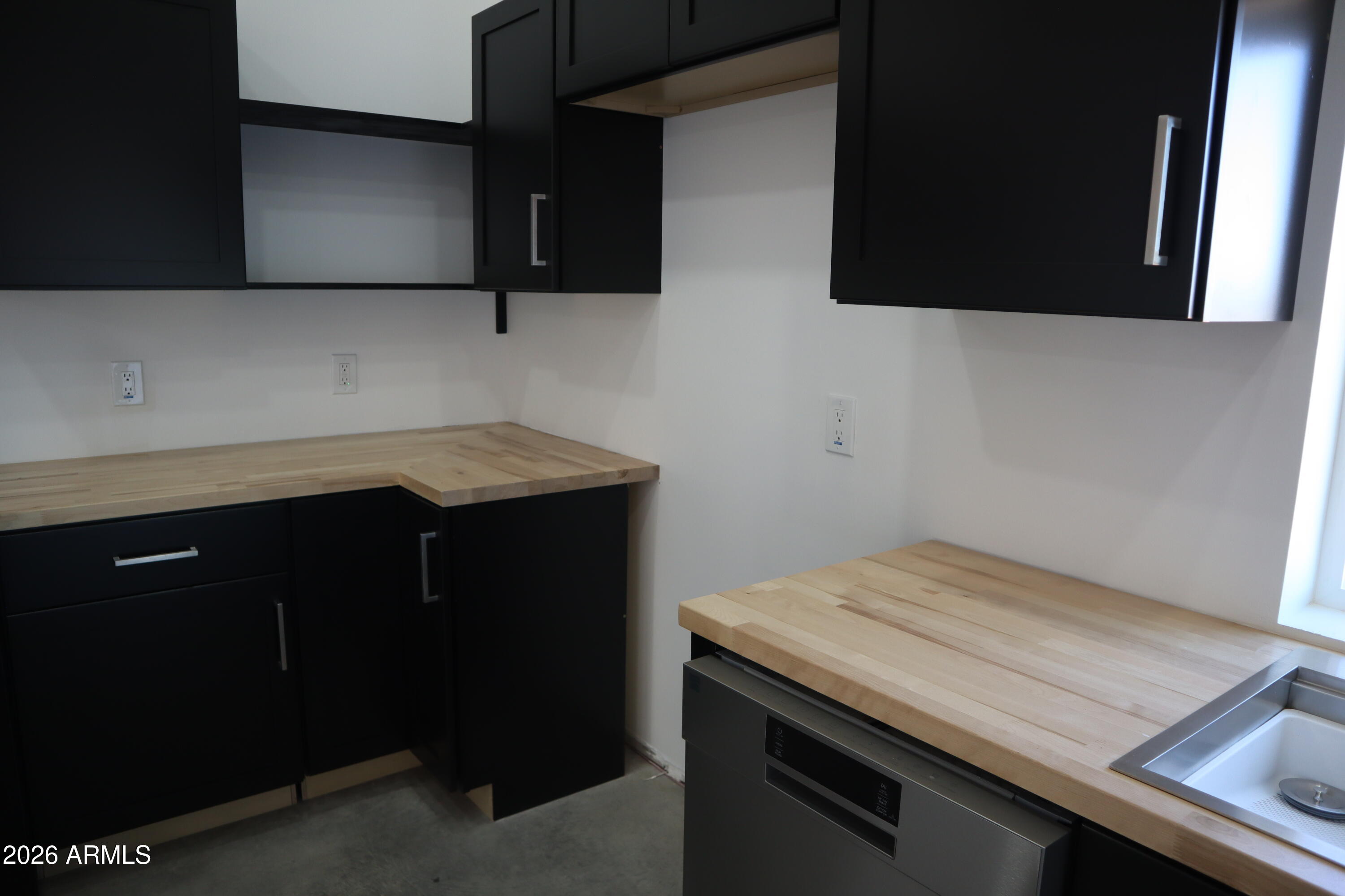 1776 North Smart Road Maricopa, AZ 85139 - Photo 7 of 25