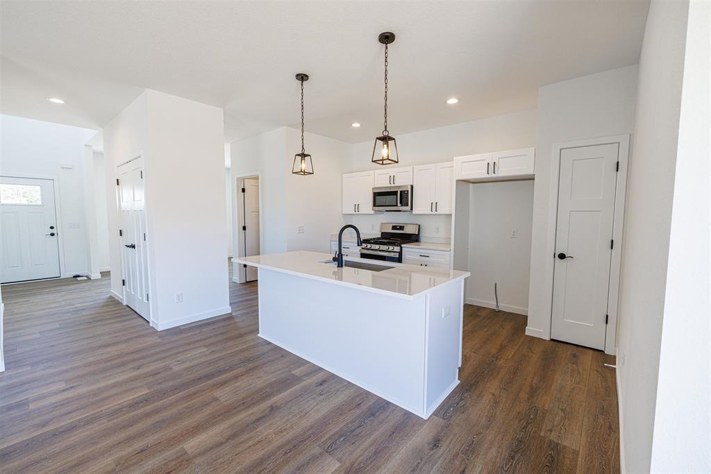203 2nd Street Friesland, WI 53935 - Photo 10 of 15