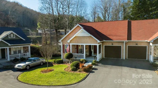 $495,000 | 67 Coldwater Lane, Unit 15A, Hendersonville, NC 28739