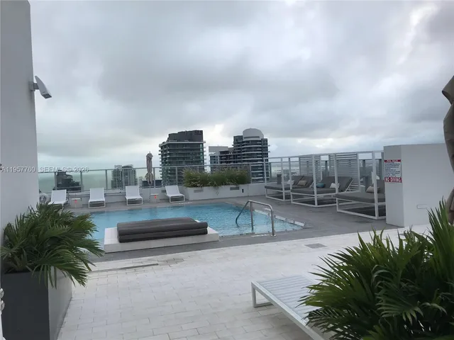 $5,250 | 1010 Brickell Avenue, Unit 2609, Miami, FL 33131