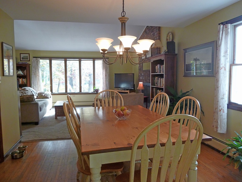 75 Park Hill Road Northampton, MA 01062 - Photo 5 of 17