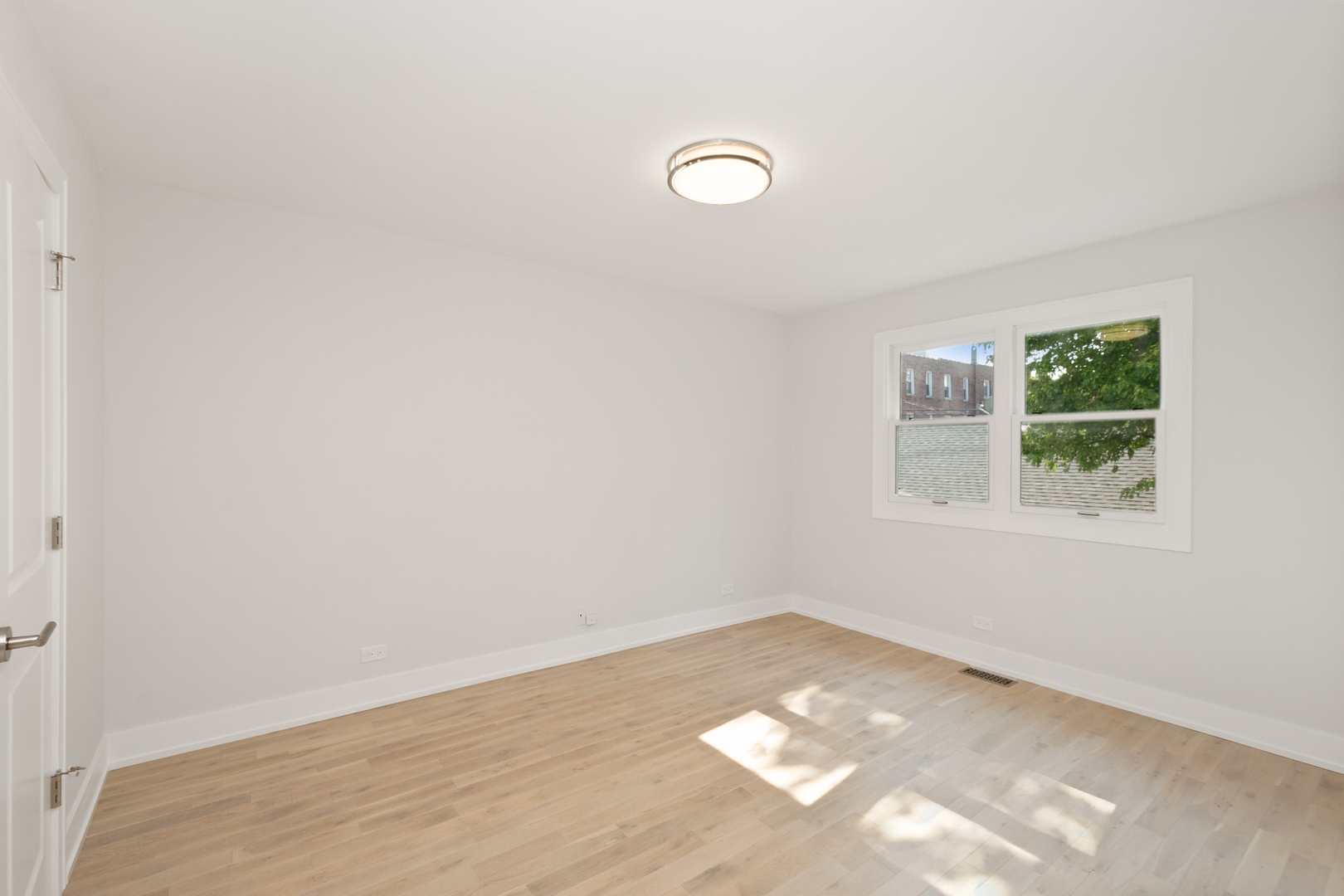 802 South Morgan Street Chicago, IL 60607 - Photo 12 of 14