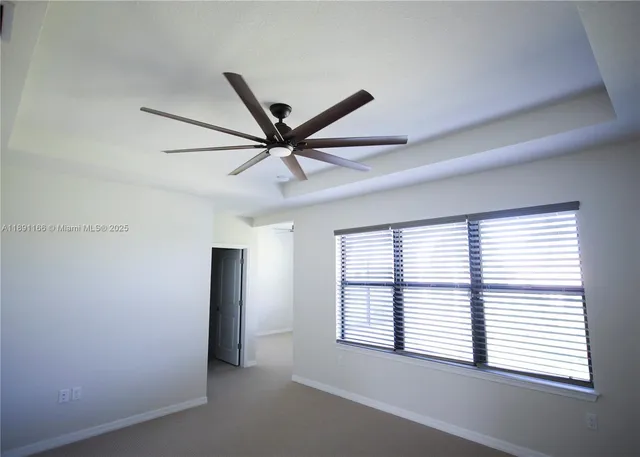 a bathroom with a bathtub and toilet