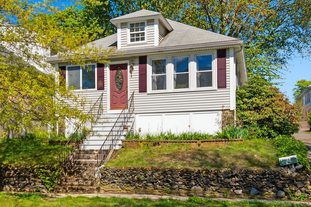 13 Kirkland Road Peabody, MA 01960 - Photo 1 of 29 Gallery Image 1