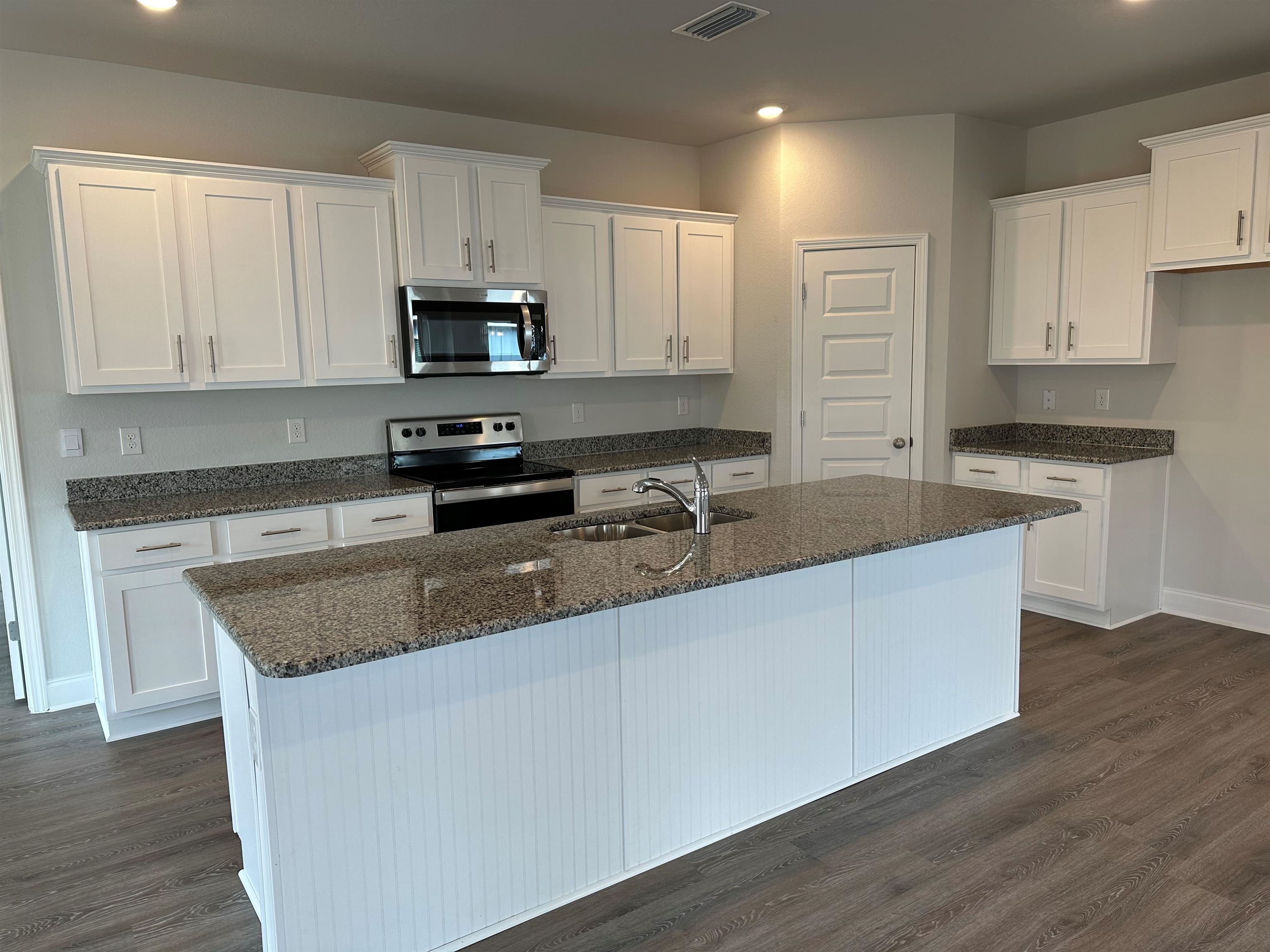 1836 Reese Street, Unit 34 Foley, AL 36535 - Photo 7 of 19 Kitchen